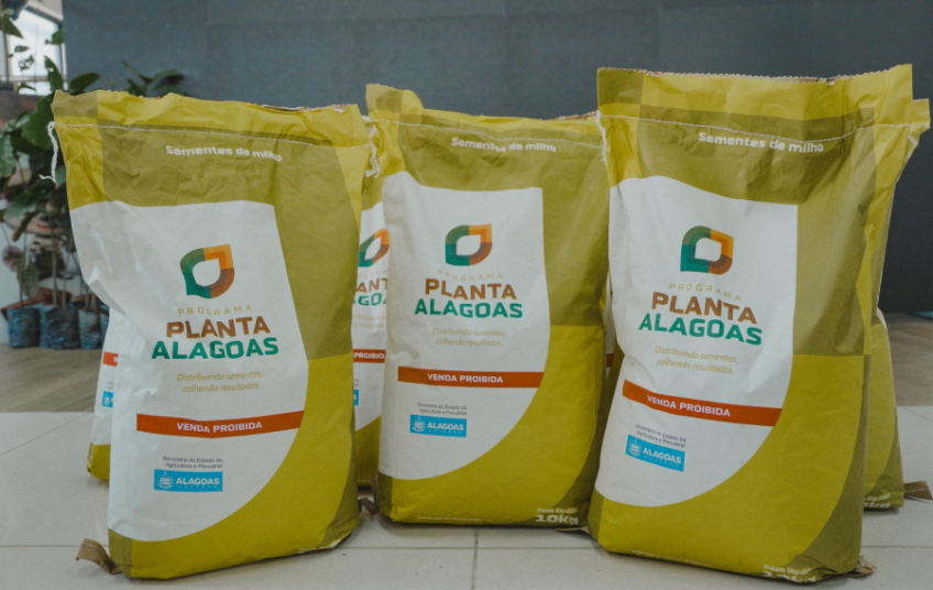 Planta Alagoas entrega 30 toneladas de sementes no Sertão nesta quinta (26)
